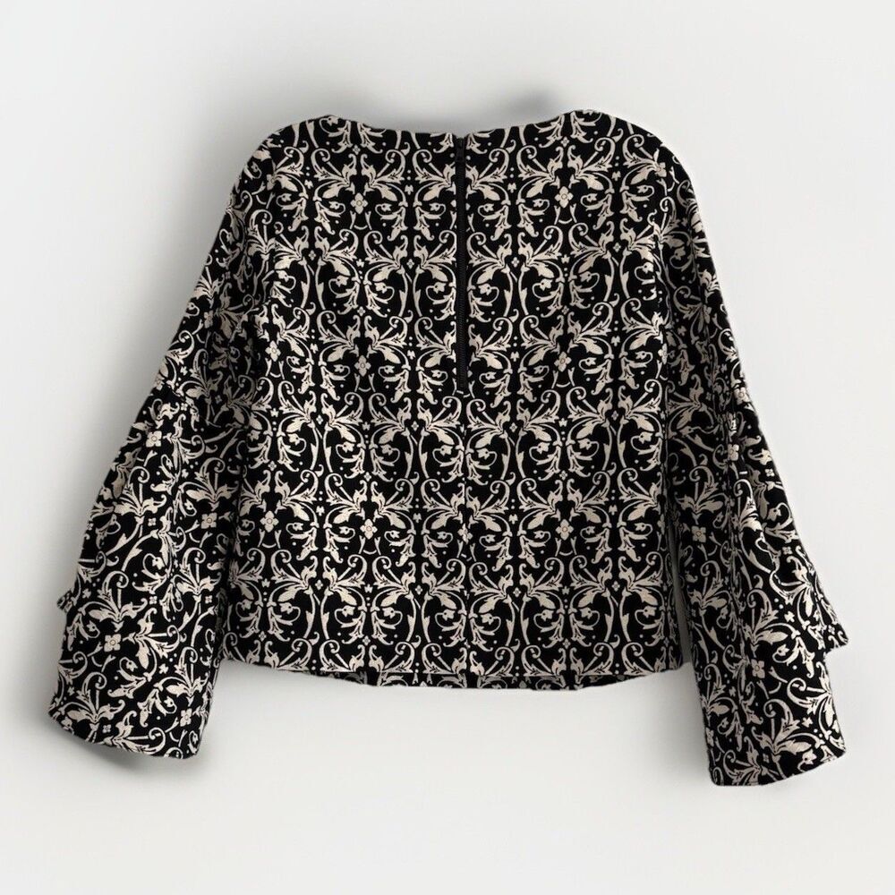 Alice + Olivia Boatneck Bell Sleeve Damask Blouse Women’s Black Gold Top Sz 2 - Picture 2 of 13